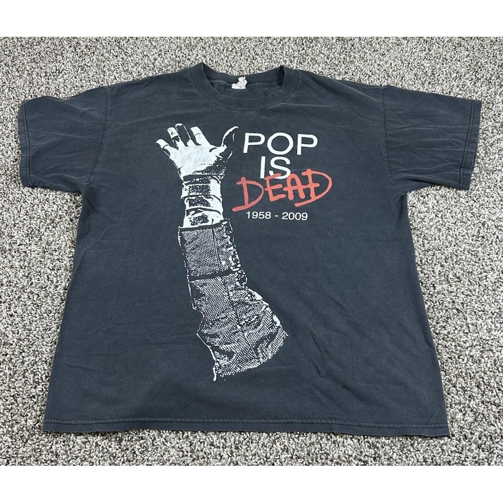 Vintage Pop‎ is Dead Graphic Tee shirt 1953-2009 Michael Jackson Size L
